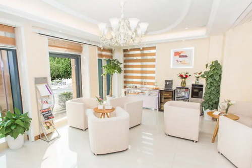 洛陽(yáng)李中偉醫(yī)療美容診所