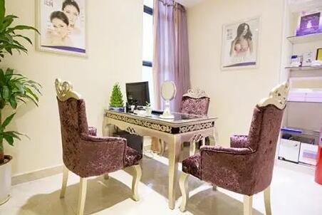 南寧愛美特綜合門診部