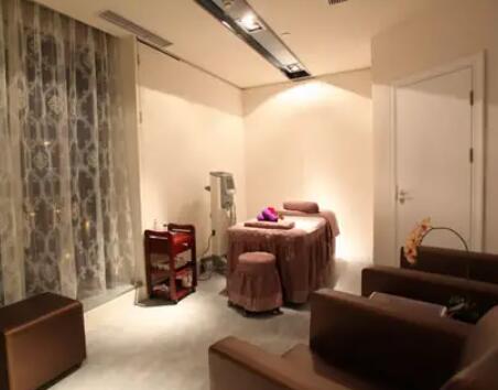 貴陽甄美紀醫(yī)療美容門診部