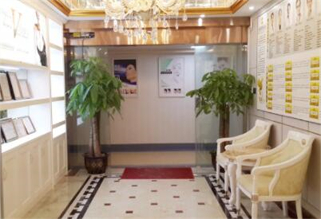 岳陽(yáng)華美醫(yī)療美容