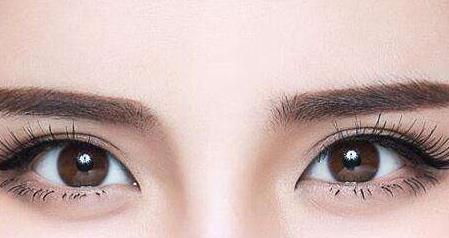 重慶自體軟骨隆鼻修復(fù)醫(yī)生