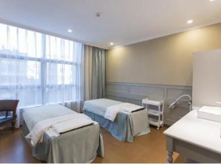 昆明尊尚醫(yī)療美容門(mén)診部