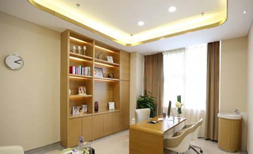 ?？趦?yōu)嘉舒顏醫(yī)療美容診所