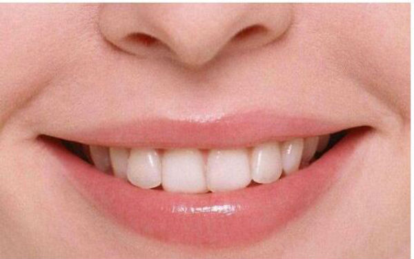 長(zhǎng)沙玻尿酸去上瞼皺紋醫(yī)生