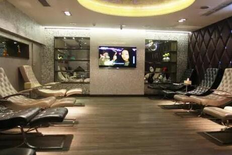 南寧悅星整形美容門(mén)診部