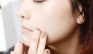 安康自體脂肪豐唇手術(shù)醫(yī)生