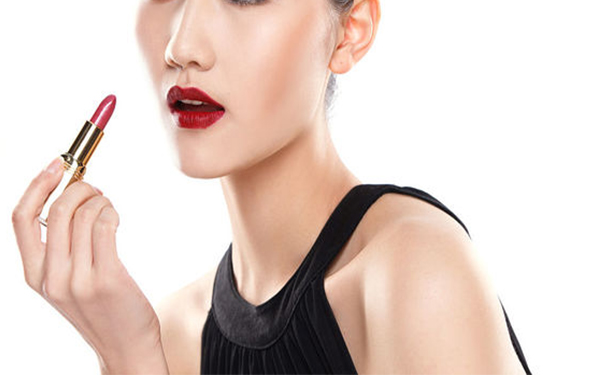 重慶激光修復(fù)眶下皺紋醫(yī)生