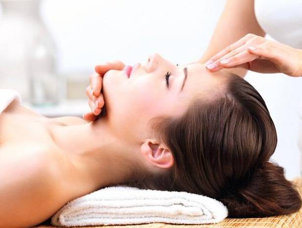 上海下瞼緣切開眼袋醫(yī)生