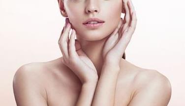 成都耳廓整形醫(yī)生