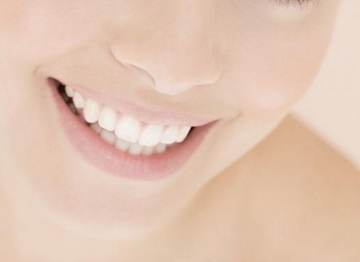 成都玻尿酸打眼周細(xì)紋醫(yī)生