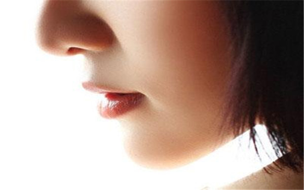 云南省頂級(jí)專業(yè)雙眼皮整形醫(yī)院排行榜：重磅盤點(diǎn)前五強(qiáng)醫(yī)療機(jī)構(gòu)