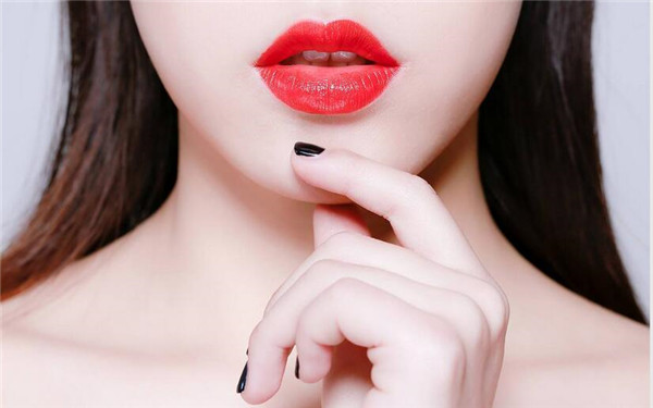 全國(guó)頂尖整容醫(yī)生搜羅：實(shí)力雄厚，贊譽(yù)聲不絕！