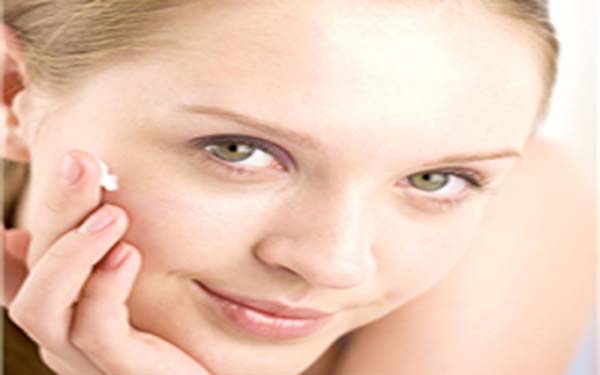 北京三甲醫(yī)院眼袋去除匯總：值得關(guān)注的公立醫(yī)療機(jī)構(gòu)！眼部整形熱點(diǎn)分享