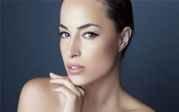 成都市吸脂手術(shù)醫(yī)院推薦：尋找更完美身材的方法！快來看看這些醫(yī)院！