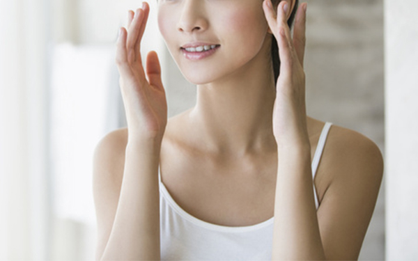 深圳哪家專業(yè)的復(fù)合隆胸醫(yī)院技術(shù)實力堪稱一流