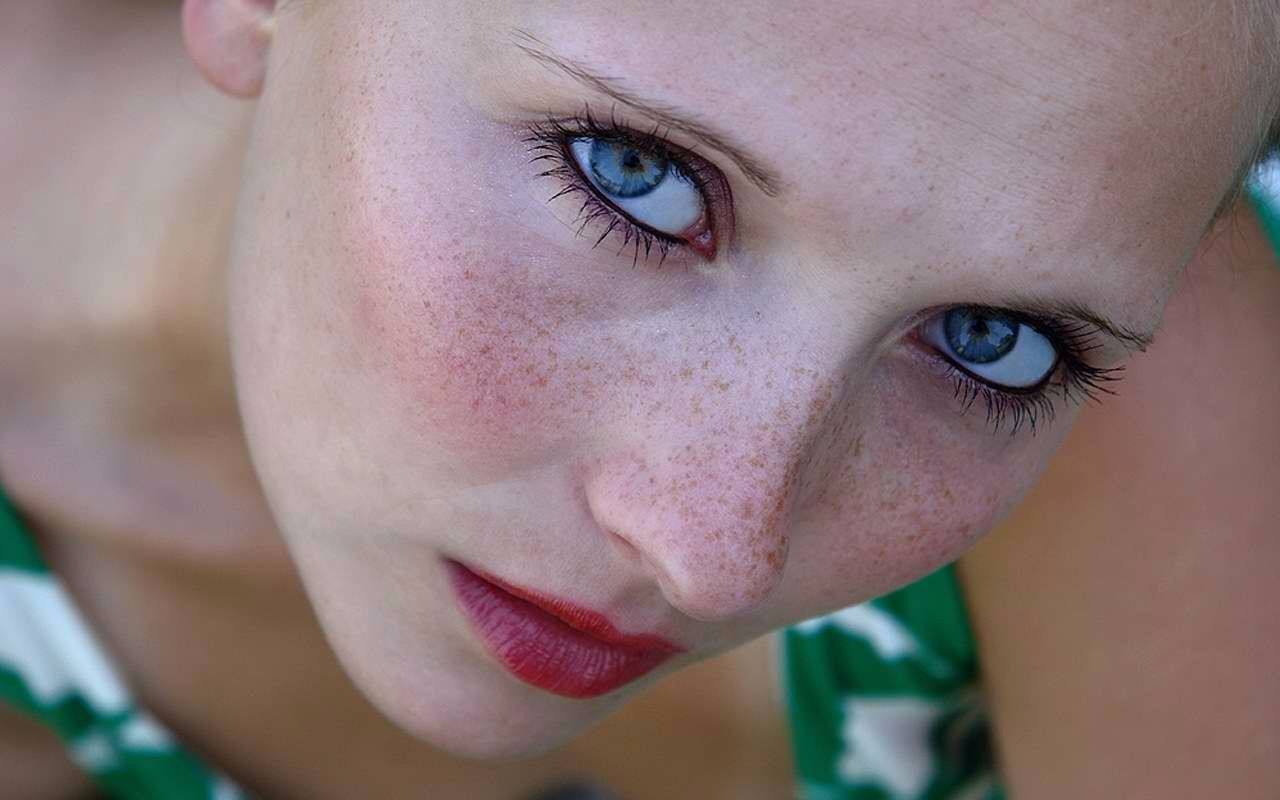 河北激光祛眼底紋醫(yī)生