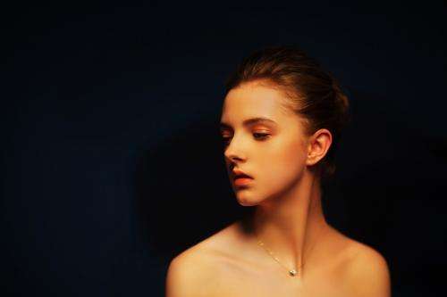 廈門三段式硅膠隆鼻手術(shù)醫(yī)生