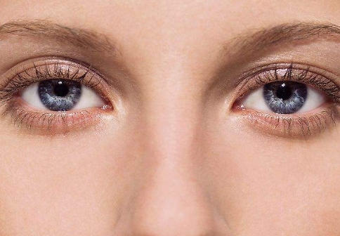 云南失敗鼻整形手術(shù)修復(fù)醫(yī)生