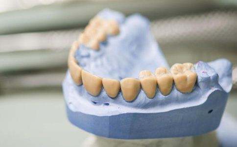 成都專(zhuān)業(yè)眼部除皺術(shù)醫(yī)生