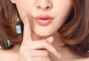 長(zhǎng)沙手術(shù)祛除眼周紋醫(yī)生