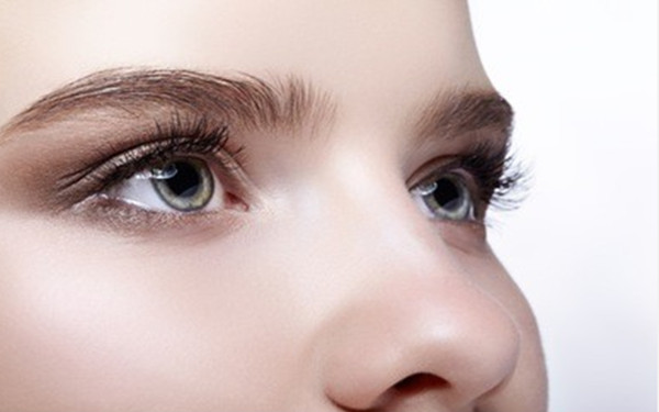 2023昆明地區(qū)白頭粉刺痘痘患者狂喜！這10家權威醫(yī)療機構歡迎你