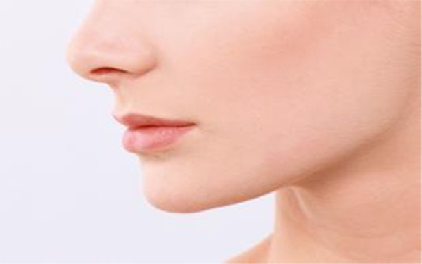 2023年德州哪些醫(yī)院做胸部再造項(xiàng)目比較靠譜？醫(yī)療整形醫(yī)院排行榜公布！