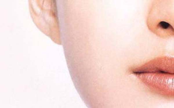 營(yíng)口自體脂肪填充隆胸醫(yī)生