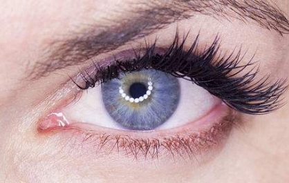 延安哪個(gè)醫(yī)院效果好，填充眼袋的推薦醫(yī)療機(jī)構(gòu)-2023年眼袋填充十佳品牌