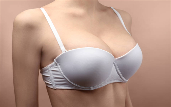 廣州領(lǐng)先的韓式生態(tài)骨隆鼻整形美容醫(yī)院排名2023前10強(qiáng)！