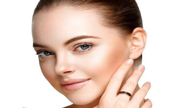 2023年中國(guó)哪家醫(yī)院祛眉間紋打針效果？這十家醫(yī)療整形機(jī)構(gòu)好評(píng)如潮！