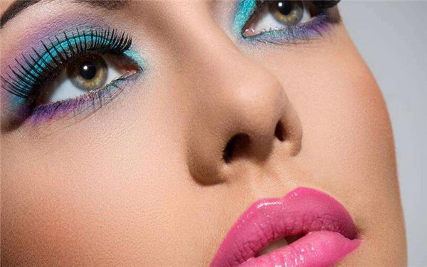 呼和浩特膨體墊鼻基底省中醫(yī)院與鼓樓醫(yī)院：專業(yè)重塑您的美鼻輪廓！探訪當(dāng)?shù)仨敿壉遣空螜C(jī)構(gòu)！