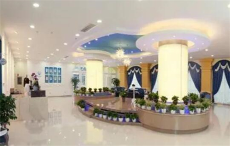 昆明超皮秒去黑眼圈口碑榜top10的正規(guī)醫(yī)院醫(yī)生技術都不錯！昆明王的美容院口碑TOP推薦