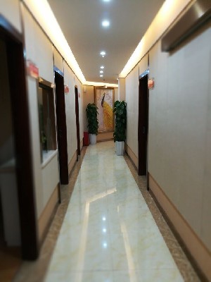 昆明美吉星醫(yī)療美容門診部