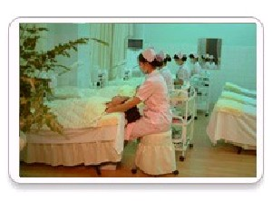 南寧市醫(yī)學(xué)美容診所激光去眼袋有何優(yōu)勢？激光去眼袋價(jià)格多少？