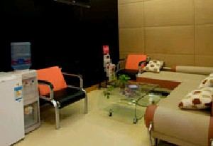 上海時(shí)光整形激光祛眼袋有何優(yōu)勢？需要多久見效？