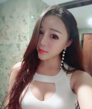 深圳南西子黃藝做自體脂肪隆胸案例效果對(duì)比圖