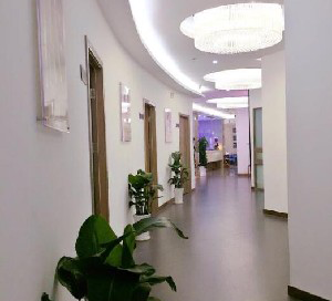 長沙姬妍星愿整形激光去黑眼圈痛嗎？需要做幾次？