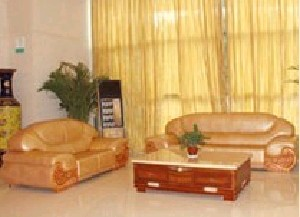 廣州鴻業(yè)整形自體脂肪隆鼻有什么危害？隆鼻會(huì)變寬嗎？