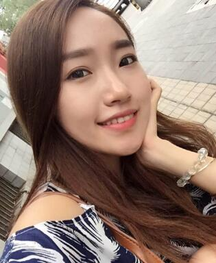 武漢康承貝健口腔醫(yī)院宋磊醫(yī)生做二氧化鋯全瓷牙效果怎么樣？附案例