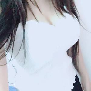 佛山東方女子醫(yī)院整形美容中心姜政輝做自體脂肪隆胸案例效果對比圖