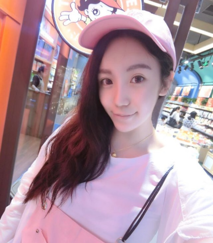 重慶當(dāng)代整形美容醫(yī)院醫(yī)生楊健做假體隆胸怎么樣？附案例