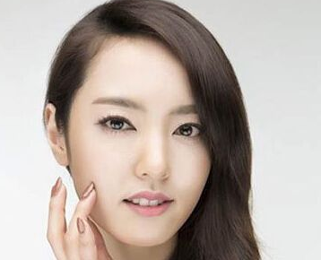 廣西醫(yī)科大學(xué)第一附屬醫(yī)院整形美容科自體脂肪豐太陽(yáng)穴