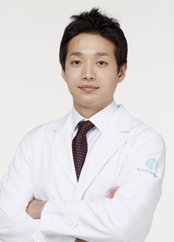 廈門薇格整形外科門診部俞翰秀醫(yī)生