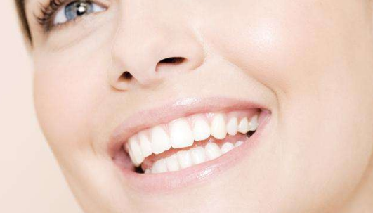 鐳射凈膚多少錢一次？手術(shù)費(fèi)用貴嗎？