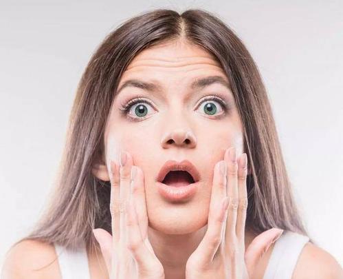 為什么做了雙眼皮之后，反而顯老呢？