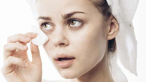 膠原蛋白豐蘋果肌大概要多少錢？手術(shù)價錢怎么樣？