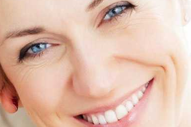 齙牙隱形矯正效果好不好？矯正一般需要多少錢(qián)？