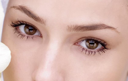 去眼袋手術(shù)費用大概多少錢？手術(shù)一般能維持幾年？