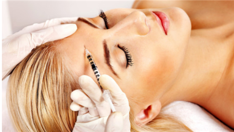 面部吸脂的價(jià)格大概多少錢(qián)？