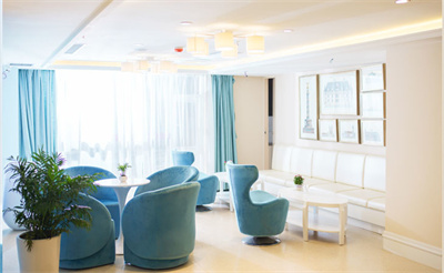 鄭州美萊醫(yī)療美容醫(yī)院_休息區(qū)